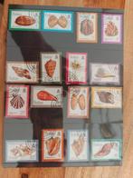 Belize schelpen serie 16 stuks, Postzegels en Munten, Ophalen of Verzenden, Gestempeld, Dier of Natuur