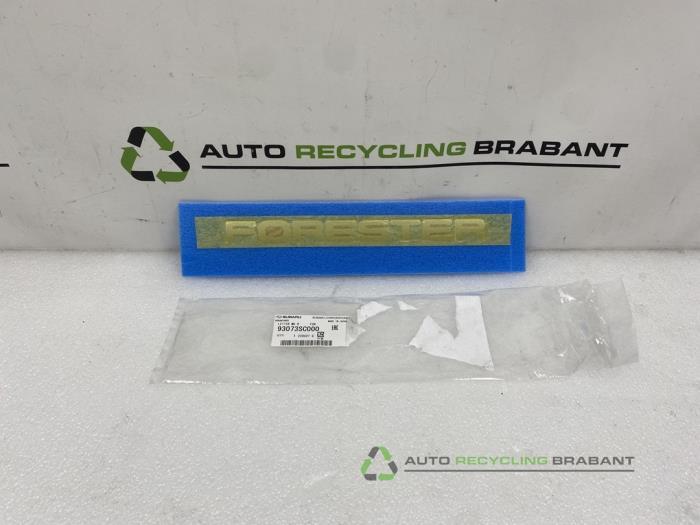 Embleem van een Subaru Forester, Gebruikt, -, -, Ophalen of Verzenden