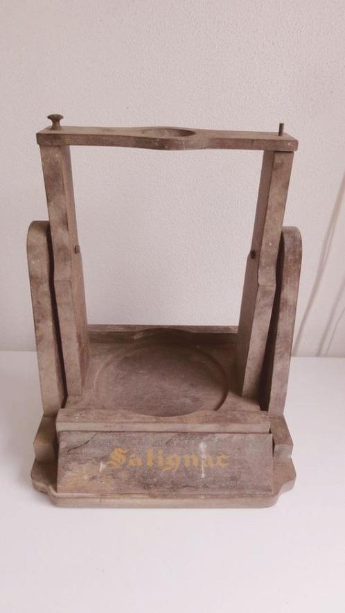 Cognacfles houder Salignac, fleshouder antiek, Antiek en Kunst, Curiosa en Brocante, Ophalen of Verzenden