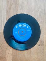 Ria Verda – Nooit Op Zondag / Salute! Cin-Cin!, 7 inch, Single, Ophalen of Verzenden, Zo goed als nieuw
