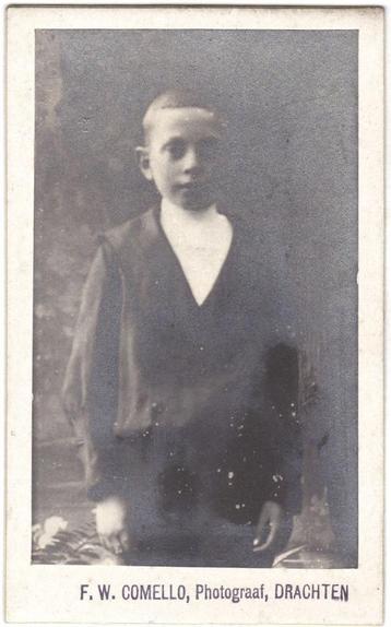 CDV - Kind Jongen - Foto Franke W Comello Drachten Friesland beschikbaar voor biedingen