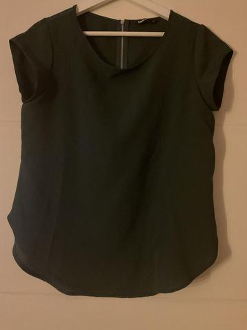 Mooie d.groene ONLU mouwloze Top. Mt 36 beschikbaar voor biedingen