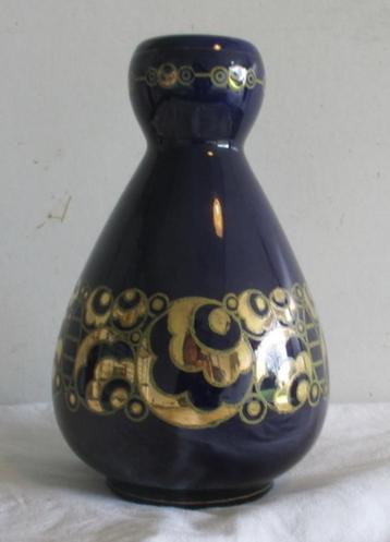 art deco Boch Keramis Catteau vaas goud en blauw geglazuurd beschikbaar voor biedingen