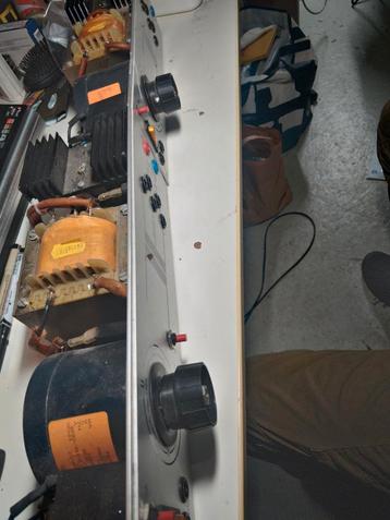 Variac labvoeding 2x electro practicum  beschikbaar voor biedingen