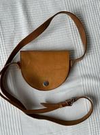 Schoudertasje leer, met vak voor pasje. (# 09), Ophalen of Verzenden, Zo goed als nieuw, Bruin, Schoudertasje