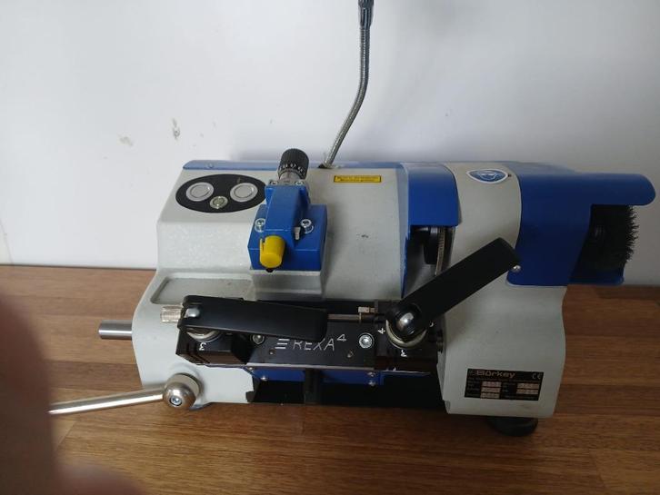 Borkey 9912 sleutelmachine - nieuw!, Doe-het-zelf en Verbouw, Gereedschap | Overige machines, Nieuw, Ophalen
