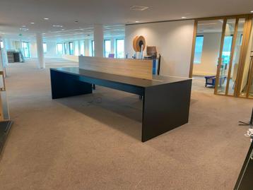 Design vergadertafel Vitra, donker eiken, 400 x 150 cm. - afbeelding 2