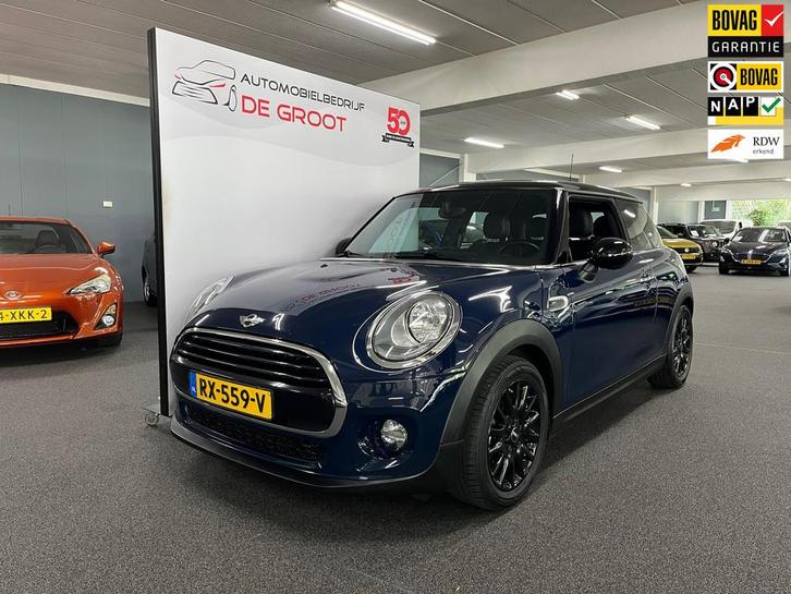 Mini Mini 1.5 Cooper Business / NL-auto / Navigatie / Leer, Auto's, Mini, Bedrijf, Te koop, Cooper, ABS, Airbags, Airconditioning