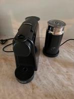 Magimix Nespresso met Aeroccino 3 melkopschuimer, Gebruikt, Espresso apparaat, Ophalen of Verzenden, 1 kopje