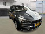 BMW 2-serie Active Tourer 218i Centennial High Executive AUT, Auto's, 136 pk, Gebruikt, Euro 6, 3 cilinders