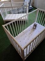 Wit babybedje compleet met matras & beddengoed, Ophalen, Zo goed als nieuw, Ledikant