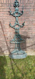 Antiek  19e eeuws. Corneau charleville,  paraplubak, Ophalen