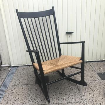 Schommelstoel 1962 stoel FDB Mobler J16 Hans Wegner  Deens beschikbaar voor biedingen