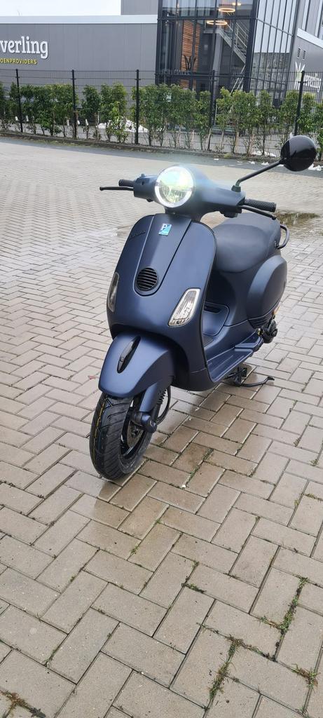 Vespa lx, Fietsen en Brommers, Scooters | Piaggio, Zo goed als nieuw, Overige modellen, Benzine, Ophalen