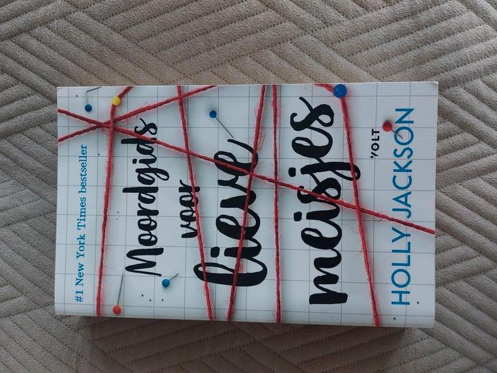 Holly Jackson - Moordgids voor lieve meisjes, Boeken, Kinderboeken | Jeugd | 13 jaar en ouder, Zo goed als nieuw, Ophalen of Verzenden