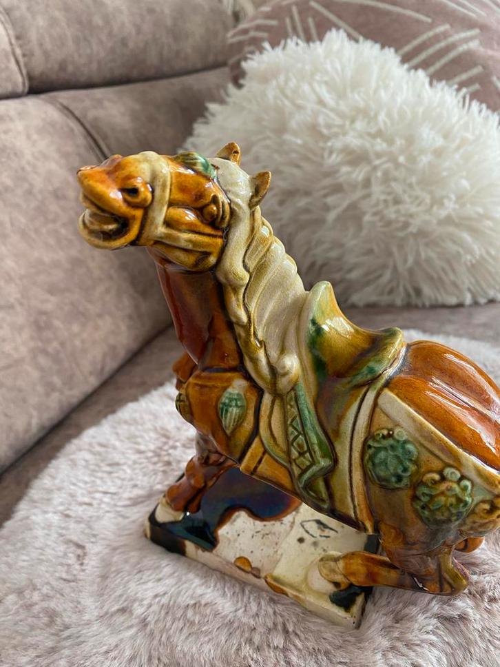 Tang Stijl Keramisch Paard Beeld, Antiek en Kunst, Kunst | Beelden en Houtsnijwerken, Ophalen of Verzenden