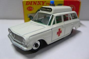 vauxhall victor ambulance -dinky toys #278-in mooie staat-!! beschikbaar voor biedingen