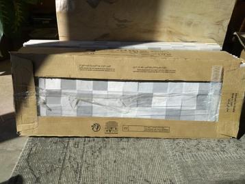 Spaanse wandtegels 21,4 bij 61 cm   beschikbaar voor biedingen