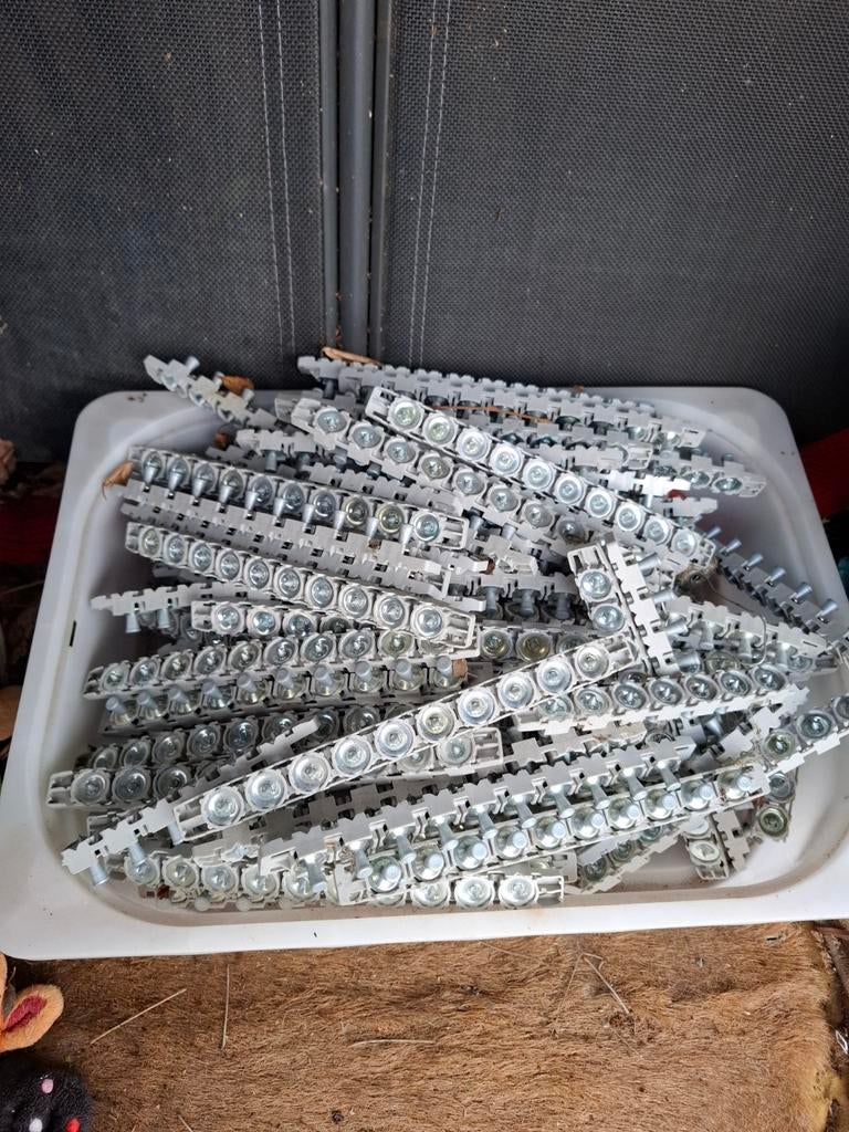 Diverse bevestigingsmaterialen - Nieuw, Doe-het-zelf en Verbouw, Hang- en Sluitwerk, Ophalen of Verzenden, Nieuw, Overige materialen