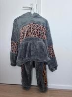 fluffy huispak mt S/M, Kleding | Dames, Huispakken, Ophalen of Verzenden, Zo goed als nieuw, Maat 36 (S), Grijs