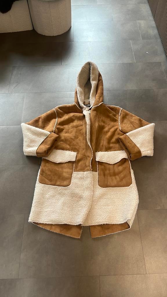 Zara teddy jas bruin/crème – maat L – gevoerd, ., Ophalen of Verzenden, Zo goed als nieuw, .