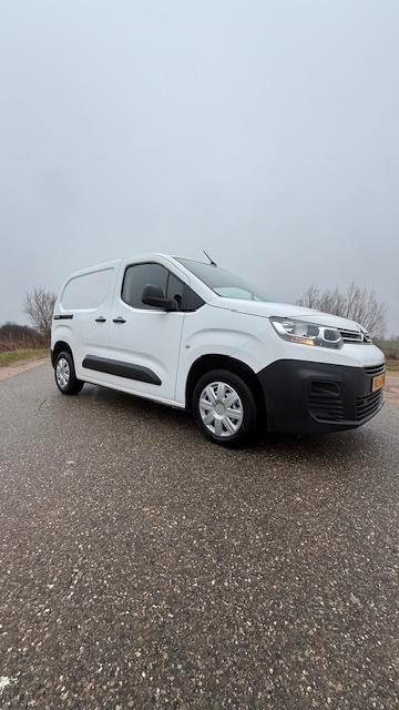 Citroën Berlingo 1.5 Bluehdi Control 75pk 2021 (Ex-Btw), Auto's, Bestelauto's, Particulier, ABS, Airconditioning, Bluetooth, Boordcomputer