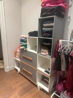 Leuke trapkast met 4 deuren - veel opbergruimte!, Overige materialen, Gebruikt, 100 tot 150 cm, Ophalen of Verzenden