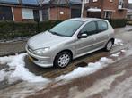 Peugeot 206 1.4 5D 2006 Grijs, koppeling defect, Auto's, Peugeot, Voorwielaandrijving, Stof, 4 cilinders, Origineel Nederlands
