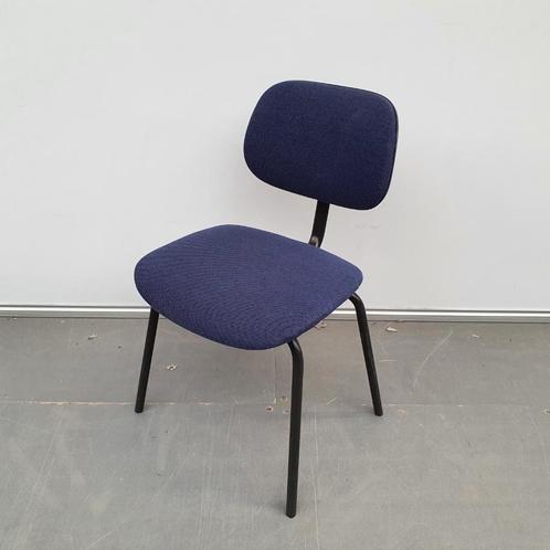 Ahrend Cirkel stoel retro - blauwe stof, Verzamelen, Retro, Huis en Inrichting, Ophalen