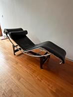 Le Corbusier LC4 Chaise Lounge - Cassina, Huis en Inrichting, Fauteuils, Ophalen, Gebruikt, Metaal, 150 cm of meer