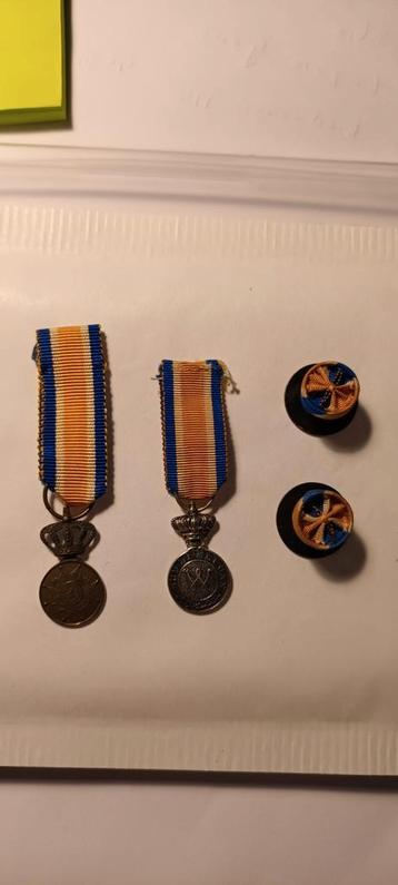 Onderscheidingen en Speldjes - Nederland beschikbaar voor biedingen