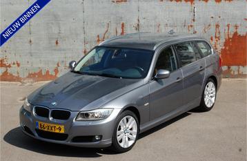 BMW 3 Serie 318i touring / Navi / Leder / Xenon / 144DKM! beschikbaar voor biedingen