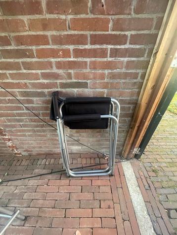 Zwarte Klapstoel - Handig & Compact beschikbaar voor biedingen