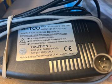 Metco Acculader 29.4V 2.8A - Model SL07-28P3B beschikbaar voor biedingen
