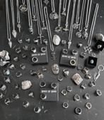 PARTIJ RVS RINGEN EN KETTINGEN 740+ ITEMS, 18 tot 19, Nieuw, Dame of Heer, Zilver