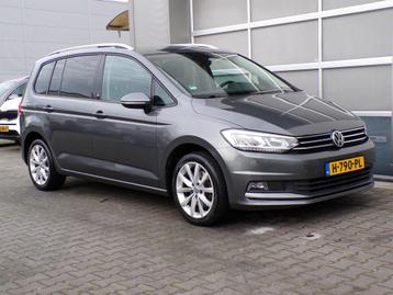 Volkswagen Touran 1.4 TSI Highline Business R LED/Clima/Stoe beschikbaar voor biedingen