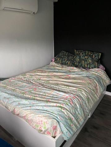 Ikea Brimnes Bedframe met opberglades, matras en topper! - afbeelding 2