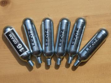 CO2 patronen / cartridge voor fietsband beschikbaar voor biedingen