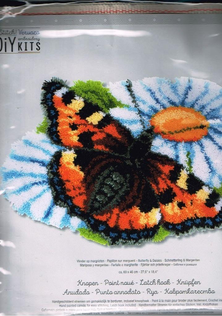 Cado vervaco knooppakket kleedje  vlinder  / margriet, Hobby en Vrije tijd, Borduren en Borduurmachines, Nieuw, Overige typen