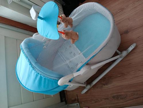 "Kinderkraft" wieg/schommelstoel, Kinderen en Baby's, Babywiegjes en Ledikanten, Zo goed als nieuw, Wieg, Ophalen of Verzenden