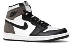 Nike Jordan 1 High Dark Mocha maat 41, Nieuw, Ophalen of Verzenden, Bruin, Nike