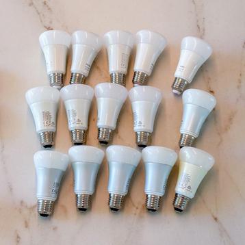 Philips Hue white and color (Nog 6 stuks, E27, 806 lumen) beschikbaar voor biedingen