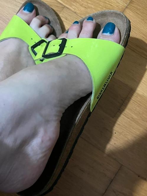 GRATIS VERZENDEN GROENE LAK MADRID BIRKENSTOCK SLIPPERS MT40, Kleding | Dames, Schoenen, Zo goed als nieuw, Slippers, Groen, Verzenden