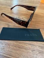 Prada Milano Zonnebril – Unisex – Tortoise Brown – PR 12YS, Zonnebril, Ophalen of Verzenden, Zo goed als nieuw, Prada