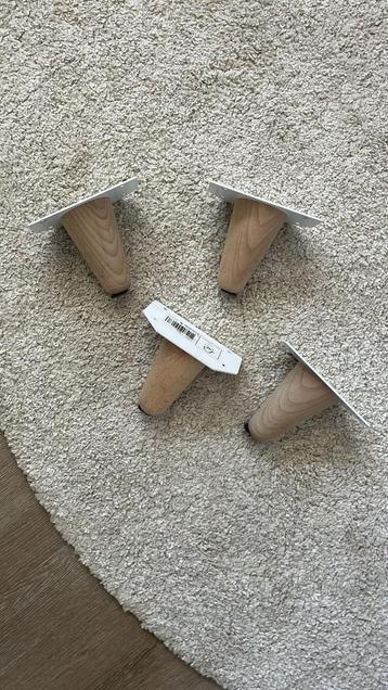 Duraline Meubelpoot massief hout 10cm | 4 poten beschikbaar voor biedingen