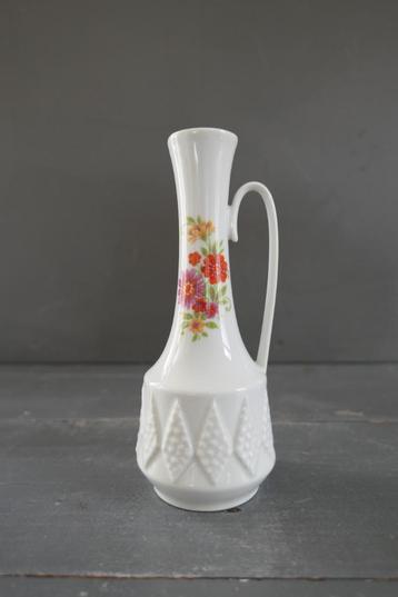 Vintage Creidlitz Bavaria Germany vaas wit porselein beschikbaar voor biedingen
