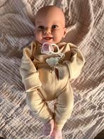 Poppen set compleet incl bed., Kinderen en Baby's, Ophalen of Verzenden, Zo goed als nieuw