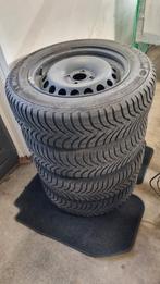 Renault Clio 4 winterbanden set, Auto-onderdelen, Banden en Velgen, 15 inch, Banden en Velgen, Personenwagen, 185 mm