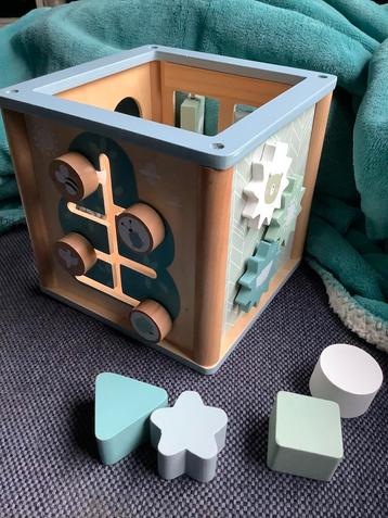 Little dutch houten activiteiten kubus blauw beschikbaar voor biedingen
