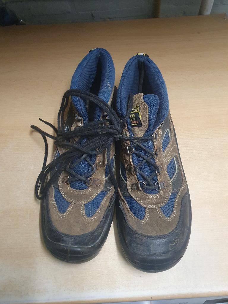 Veiligheid schoenen maat 41/42 stalen neus, Verzenden, Zwart, Werkschoenen, Gedragen